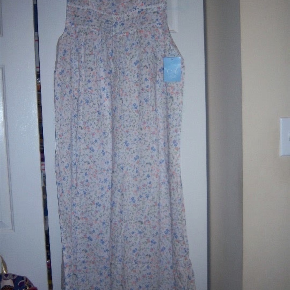 Adonna Poplin Cotton Nightgown Size L NWT